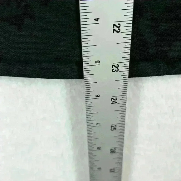 Halogen Pencil Skirt Size 8 Black Kick Pleat Polyester Blend Lined - Picture 8 of 9